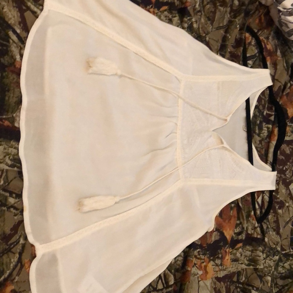 Off white top